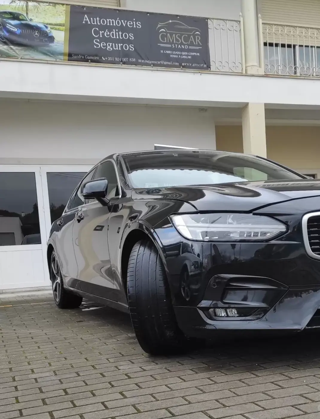 Volvo S90 2018 - 20500 EUR, 404000 km - AUTO.MOTO.pt - 404000km - foto 1 de 7