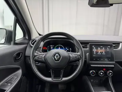 Renault Zoe 2020 - 15750 EUR, 43000 km - 43000km - foto 14 de 18