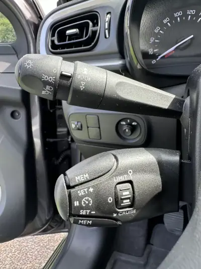 Citroën C3 2022 - 12900 EUR, 39000 km - AUTO.MOTO.pt - 39000km - foto 35 de 46