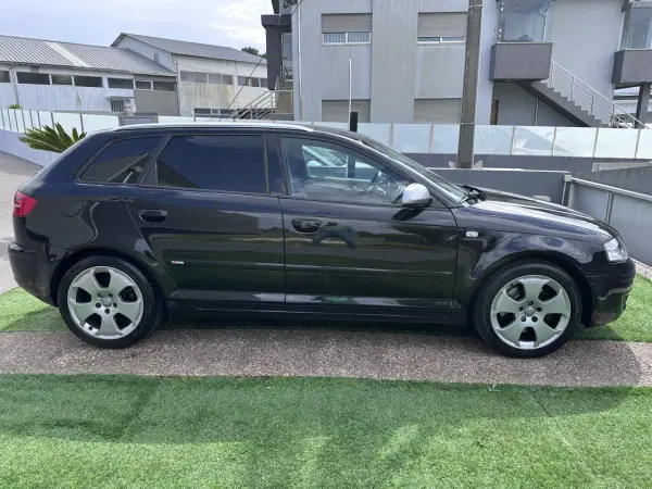 Audi A3 Sportback 2007 - 5900 EUR, 350000 km - AUTO.MOTO.pt - 350000km - foto 8 de 49