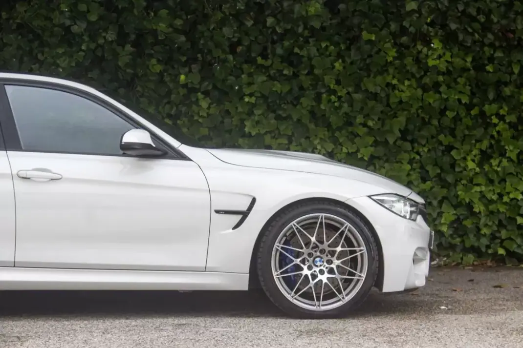 BMW M3 2015 - 57900 EUR, 77000 km - AUTO.MOTO.pt - 77000km - foto 5 de 20