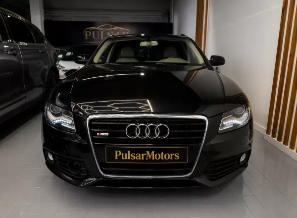 Audi A4 Avant 2011 - 15490 EUR, 289450 km - AUTO.MOTO.pt - 289450km - foto 5 de 14
