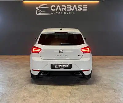 SEAT Ibiza 2019 - 13900 EUR, 117053 km - AUTO.MOTO.pt - 117053km - foto 5 de 21