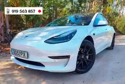 Tesla Model 3 2020 - 22900 EUR, 111000 km - AUTO.MOTO.pt - 111000km - foto 1 de 14