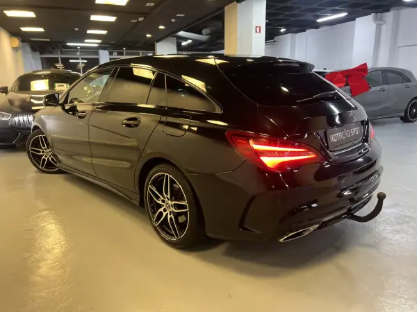 Mercedes-Benz CLA 200 2018 - 20990 EUR, 165000 km - AUTO.MOTO.pt - 165000km - foto 26 de 33