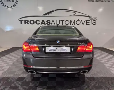BMW 740 2014 - 21900 EUR, 306500 km - AUTO.MOTO.pt - 306500km - foto 5 de 55