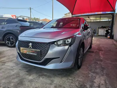 Peugeot e-208 2023 - 17999 EUR, 12000 km - AUTO.MOTO.pt - 12000km - foto 3 de 18