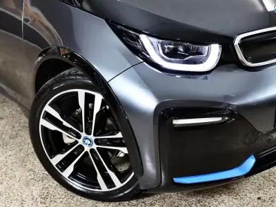 BMW i3 2022 - 23900 EUR, 47000 km - AUTO.MOTO.pt - 47000km - foto 10 de 40