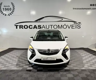 Opel Zafira 2014 - 10900 EUR, 203750 km - foto 2 de 52
