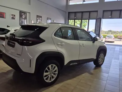 Toyota Yaris Cross 2024 - 26000 EUR, 47500 km - AUTO.MOTO.pt - 47500km - foto 10 de 41