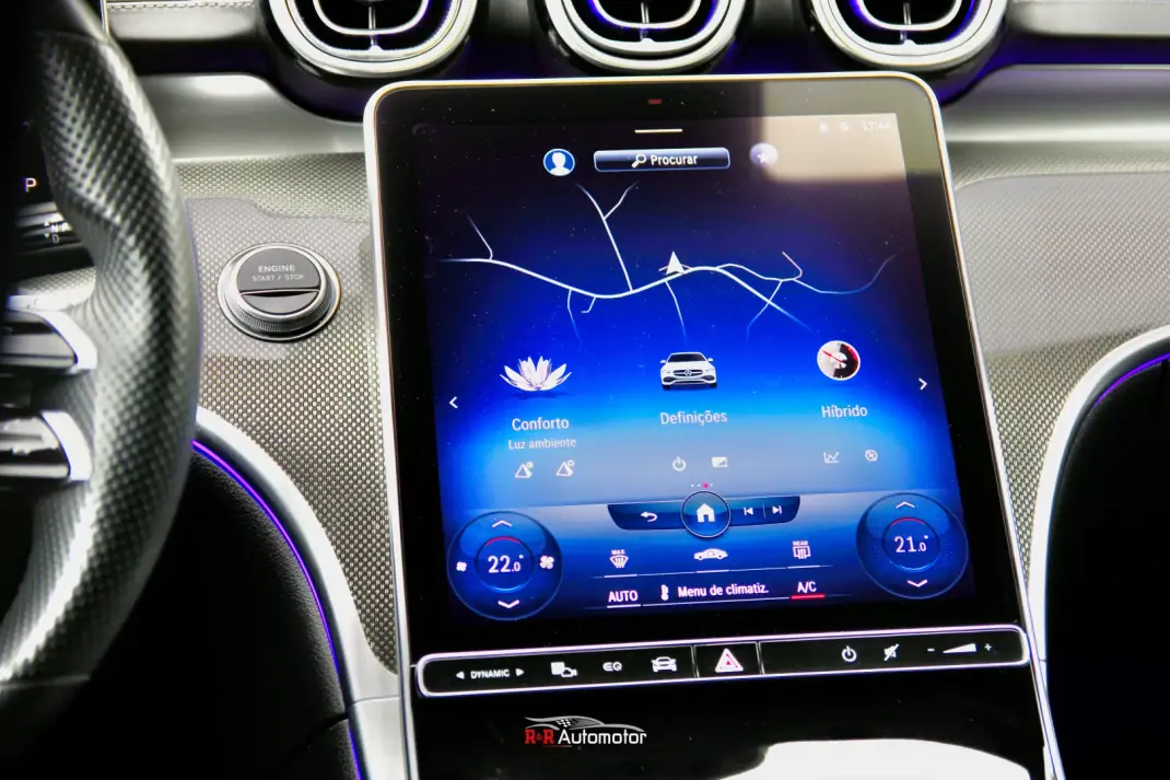 Mercedes-Benz C 300 2022 - 43500 EUR, 65000 km - AUTO.MOTO.pt - 65000km - foto 28 de 47