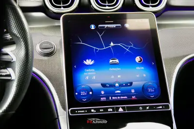 Mercedes-Benz C 300 2022 - 43500 EUR, 65000 km - AUTO.MOTO.pt - 65000km - foto 28 de 47