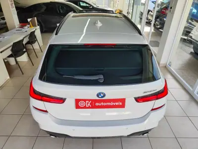 BMW 330e 2022 - 31750 EUR, 83000 km - 83000km - foto 10 de 36