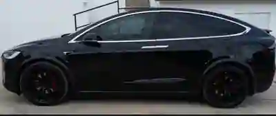 Tesla Model X 2017 - 32000 EUR, 153 km - 153km - foto 2 de 14