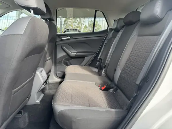 Volkswagen T-Cross 2019 - 18990 EUR, 100000 km - 100000km - foto 46 de 50