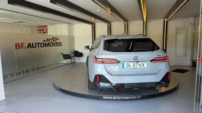 BMW i5 2024 - 52900 EUR, 121823 km - AUTO.MOTO.pt - 121823km - foto 17 de 57