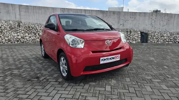 Toyota iQ 2009 - 7750 EUR, 122544 km - AUTO.MOTO.pt - 122544km - foto 3 de 20
