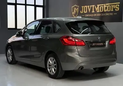 BMW 216 Active Tourer 2015 - 12750 EUR, 196513 km - AUTO.MOTO.pt - 196513km - foto 4 de 25