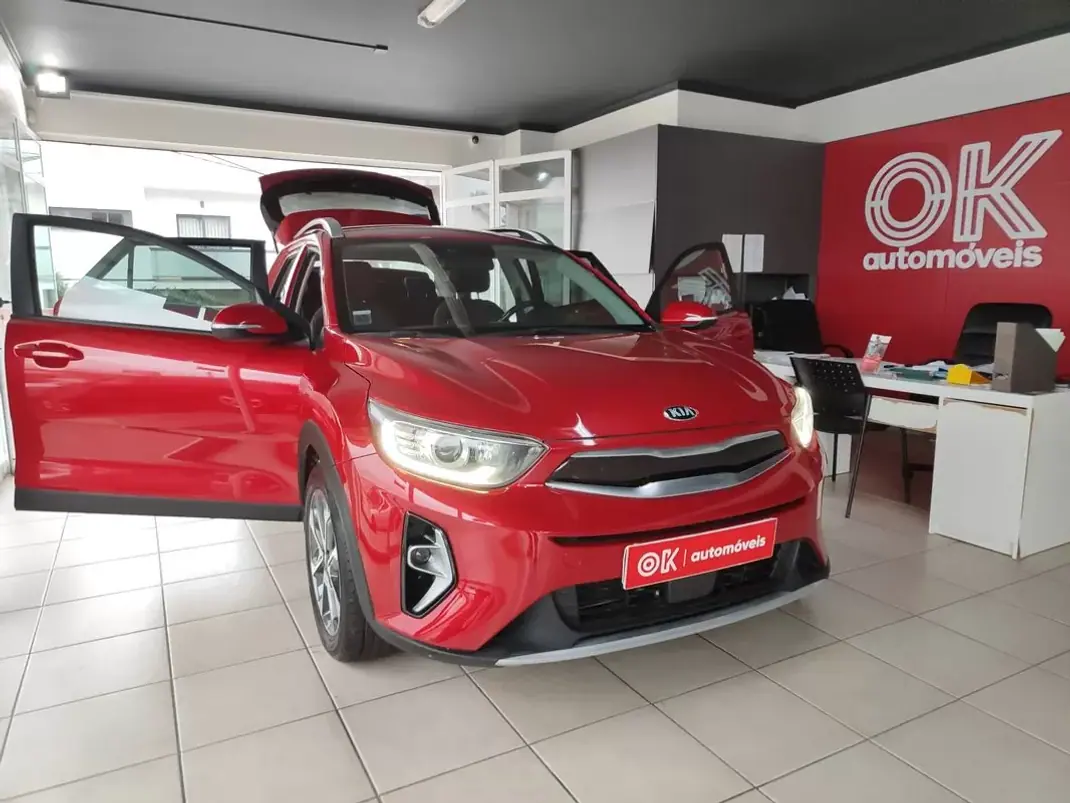 Kia Stonic 2021 - 14950 EUR, 29990 km - AUTO.MOTO.pt - 29990km - foto 19 de 33