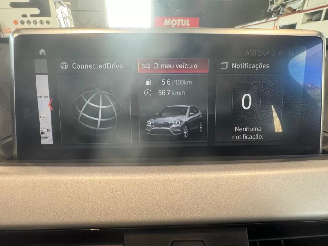 BMW X1 2021 - 26490 EUR, 92857 km - AUTO.MOTO.pt - 92857km - foto 15 de 19