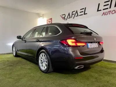 BMW 520 2023 - 35500 EUR, 72000 km - AUTO.MOTO.pt - 72000km - foto 8 de 32