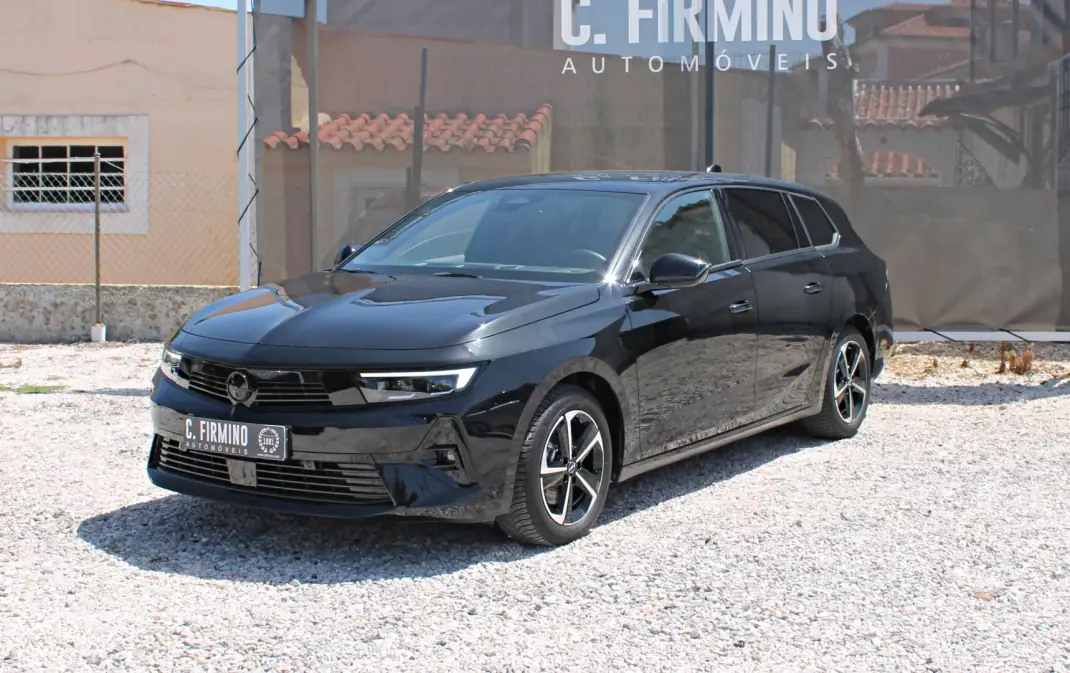 Opel Astra Sports Tourer 2025 - 22330 EUR, 33984 km - AUTO.MOTO.pt - 33984km - foto 1 de 19