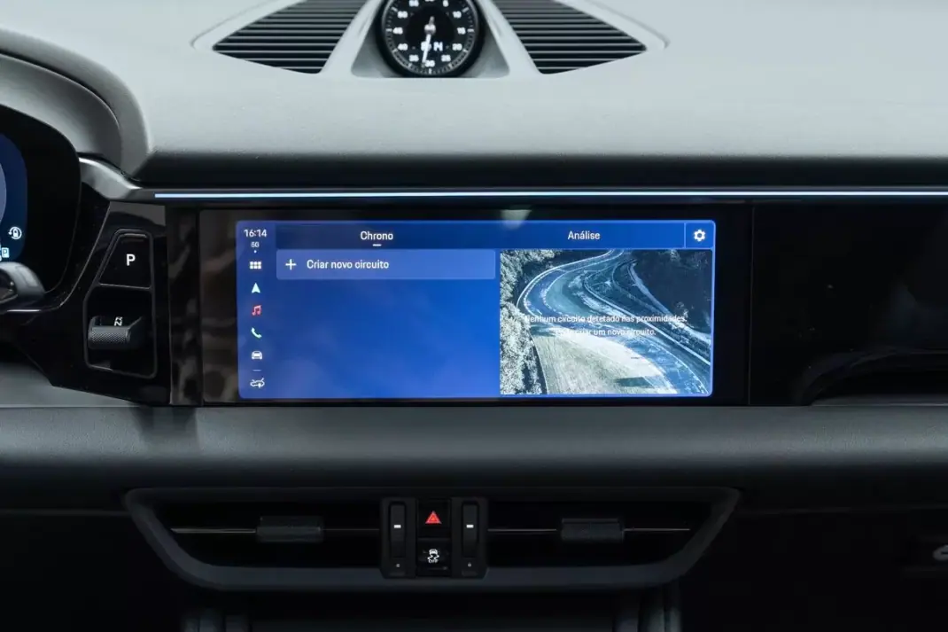 Porsche Macan 2025 - 89950 EUR, 8000 km - AUTO.MOTO.pt - 8000km - foto 52 de 57