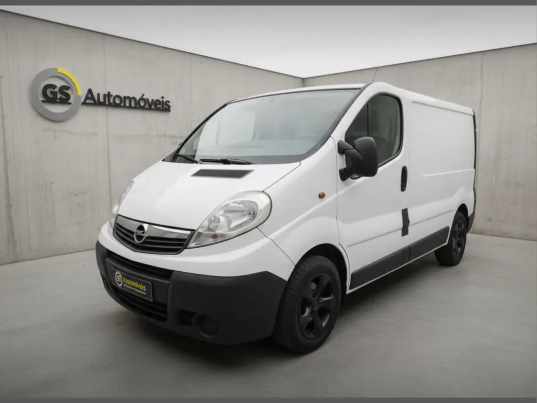 Opel 2007 - 6750 EUR, 290000 km - AUTO.MOTO.pt - 290000km - foto 1 de 4