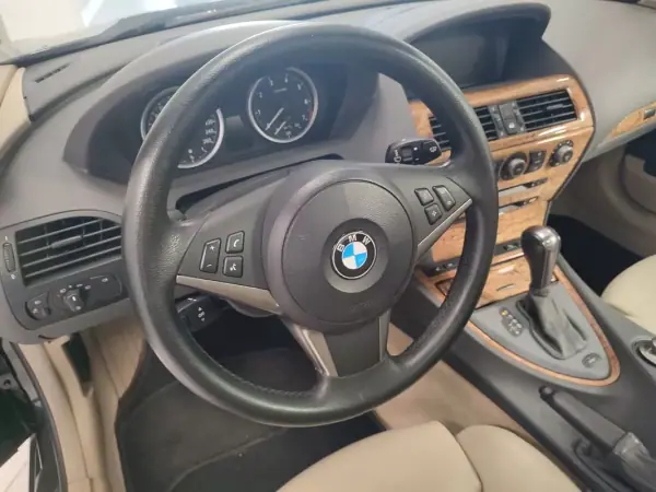 BMW 645 2004 - 23500 EUR, 87460 km - AUTO.MOTO.pt - 87460km - foto 23 de 36