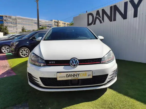 Volkswagen Golf 2016 - 23990 EUR, 155000 km - AUTO.MOTO.pt - 155000km - foto 4 de 16