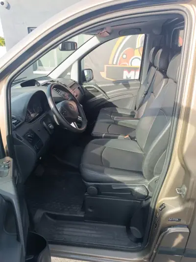 Mercedes-Benz VITO 109 CDI 3L 2012 - 15900 EUR, 177378 km - AUTO.MOTO.pt - 177378km - foto 15 de 20