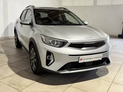 Kia Stonic 2025 - 21250 EUR, 54 km - AUTO.MOTO.pt - 54km - foto 3 de 21