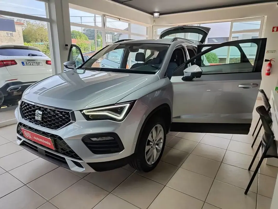 SEAT Ateca 2022 - 19500 EUR, 25400 km - AUTO.MOTO.pt - 25400km - foto 21 de 35