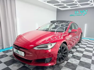 Tesla Model S 2016 - 164000km