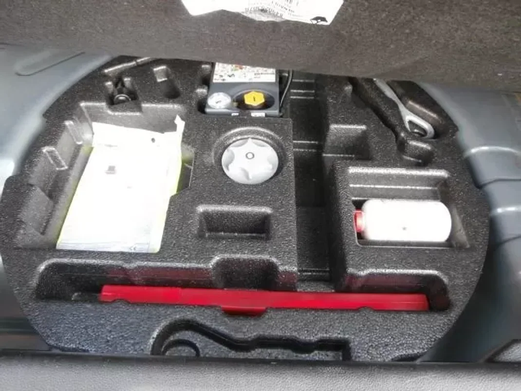 Renault Kadjar 2019 - 17900 EUR, 110677 km - AUTO.MOTO.pt - 110677km - foto 28 de 36