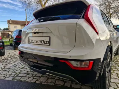 Kia Niro EV 2024 - 33500 EUR, 1700 km - AUTO.MOTO.pt - 1700km - foto 23 de 48