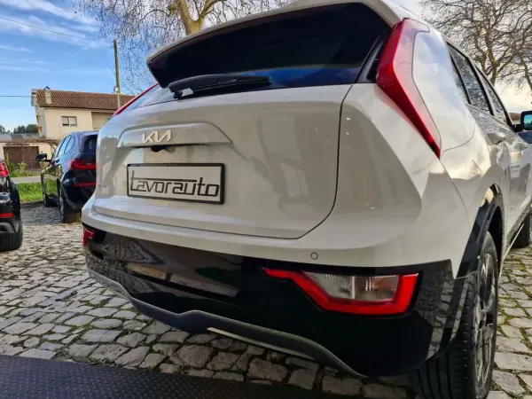 Kia Niro EV 2024 - 33500 EUR, 1700 km - AUTO.MOTO.pt - 1700km - foto 23 de 48