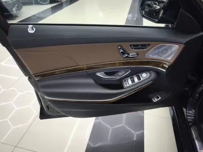 Mercedes-Benz S 500 2015 - 49950 EUR, 179351 km - AUTO.MOTO.pt - 179351km - foto 24 de 56