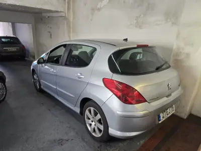Peugeot 308 2007 - 3500 EUR, 204000 km - foto 4 de 22