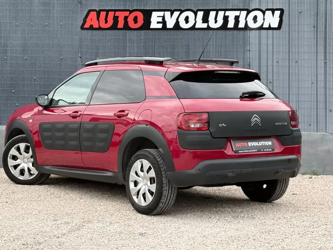 Citroën C4 Cactus 2016 - 11750 EUR, 90000 km - AUTO.MOTO.pt - 90000km - foto 2 de 24