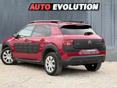 Citroën C4 Cactus 2016 - 11750 EUR, 90000 km - AUTO.MOTO.pt - 90000km - foto 2 de 24
