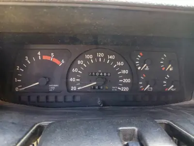 Opel Frontera 1995 - 6490 EUR, 210468 km - AUTO.MOTO.pt - 210468km - foto 10 de 10
