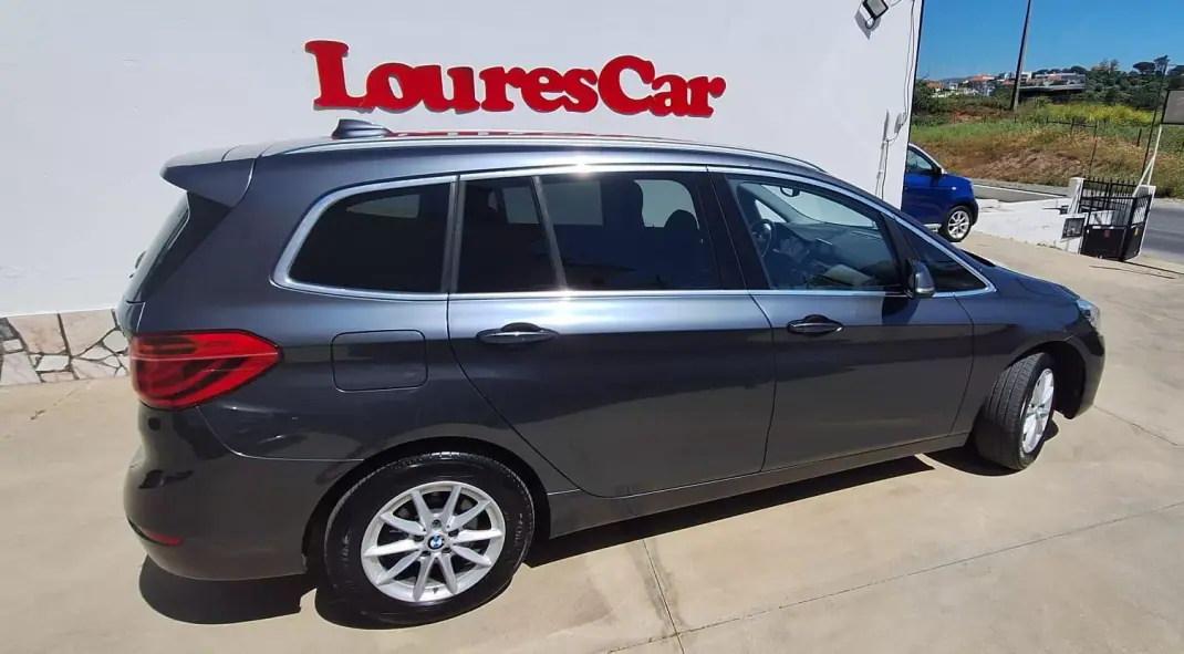 BMW 216 Gran Tourer 2018 - 12950 EUR, 199000 km - AUTO.MOTO.pt - 199000km - foto 2 de 23