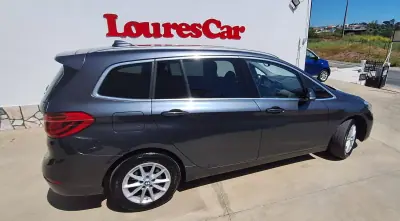 BMW 216 Gran Tourer 2018 - 12950 EUR, 199000 km - AUTO.MOTO.pt - 199000km - foto 2 de 23
