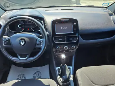 Renault Clio 2017 - 11950 EUR, 74687 km - AUTO.MOTO.pt - 74687km - foto 11 de 43
