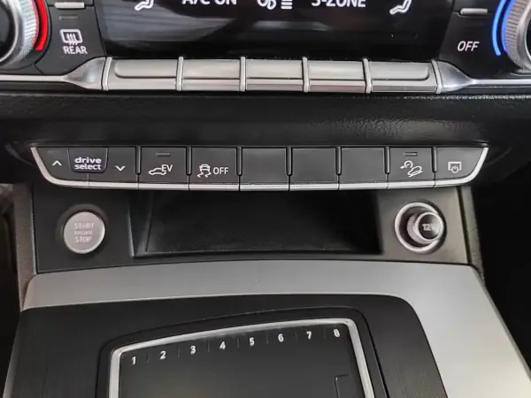 Audi Q5 2024 - 32500 EUR, 102000 km - AUTO.MOTO.pt - 102000km - foto 29 de 35