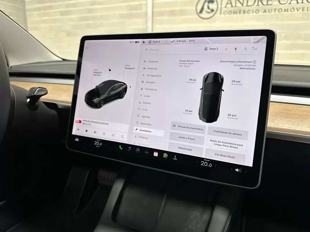 Tesla Model 3 2021 - 26450 EUR, 64959 km - AUTO.MOTO.pt - 64959km - foto 29 de 53