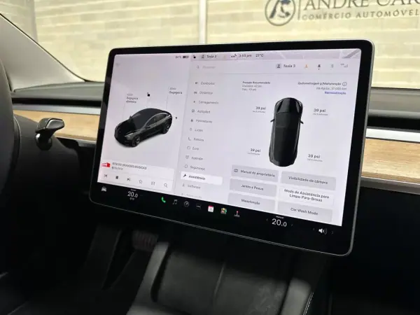 Tesla Model 3 2021 - 26450 EUR, 64959 km - AUTO.MOTO.pt - 64959km - foto 29 de 53