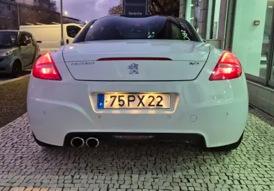 Peugeot RCZ 2015 - 16900 EUR, 79367 km - AUTO.MOTO.pt - 79367km - foto 18 de 18