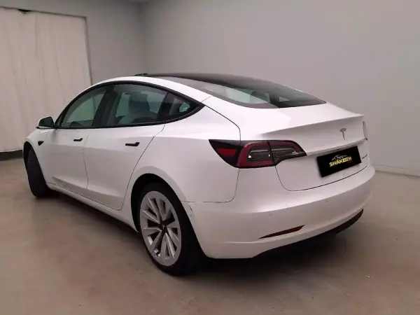 Tesla Model 3 2021 - 27890 EUR, 88511 km - AUTO.MOTO.pt - 88511km - foto 5 de 11